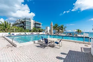 2301 S Ocean Dr, Hollywood, FL 33019 - Photo 30
