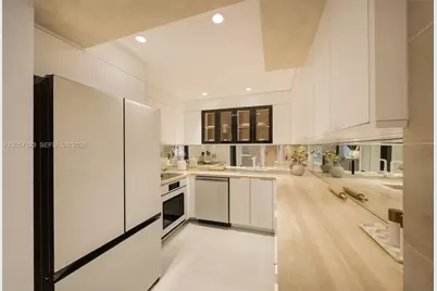2301 Collins Ave #526, Miami Beach, FL 33139 - Photo 12