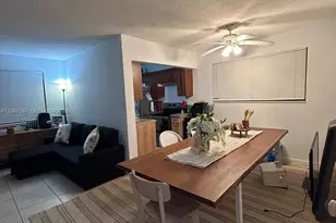 1100 NE 1st Ct, Hallandale Beach, FL 33009 - Photo 10