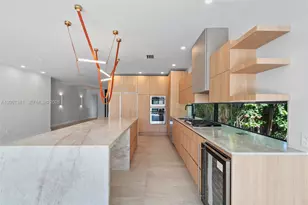 550 S Shore Dr, Miami Beach, FL 33141 - Photo 18