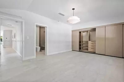 550 S Shore Dr, Miami Beach, FL 33141 - Photo 30