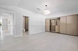 550 S Shore Dr, Miami Beach, FL 33141 - Photo 30