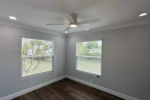 119 SW 8th Ave, Boynton Beach, FL 33435 - Photo 12