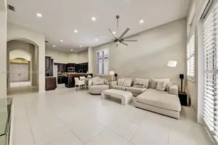 12438 NW 57th Ct, Coral Springs, FL 33076 - Photo 2