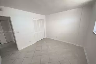 3660 NE 166th St, North Miami Beach, FL 33160 - Photo 14