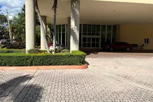 2475 Brickell Ave, Miami, FL 33129 - Photo 18