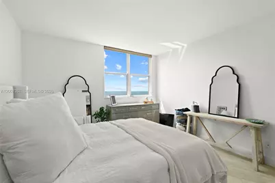 2475 Brickell Ave #2207, Miami, FL 33129 - Photo 6