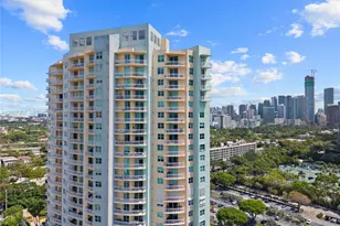 2475 Brickell Ave, Miami, FL 33129 - Photo 30