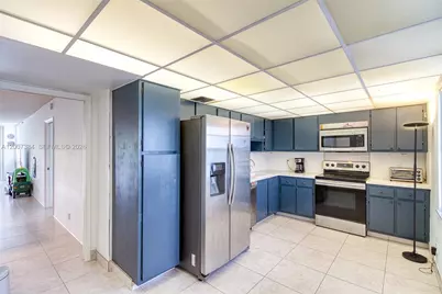 4015 W Palm Aire Dr #506, Pompano Beach, FL 33069 - Photo 12