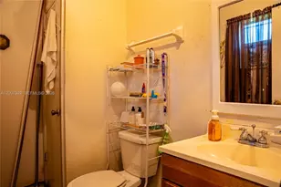 6924 Holly Creek Rd, Orlando, FL 32798 - Photo 2