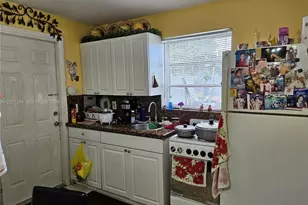 3431-3433 SW 4th St, Miami, FL 33135 - Photo 4