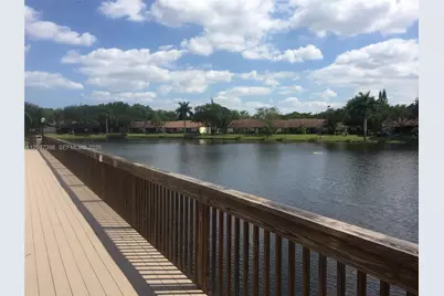 [Address not provided], West Palm Beach, FL 33417 - Photo 16