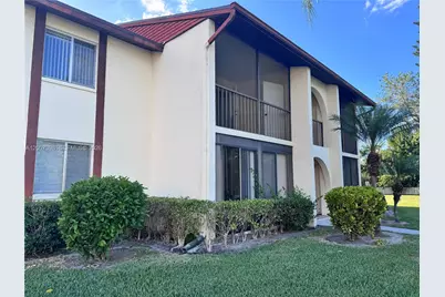 [Address not provided], West Palm Beach, FL 33417 - Photo 1