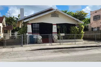 315 SW 10th Ave, Miami, FL 33130 - Photo 4