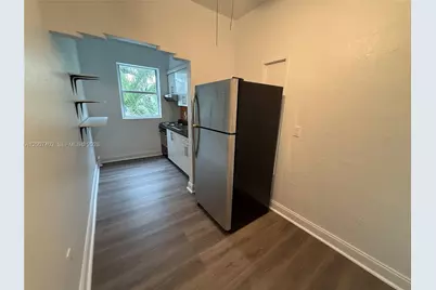 [Address not provided], Miami Beach, FL 33141 - Photo 2