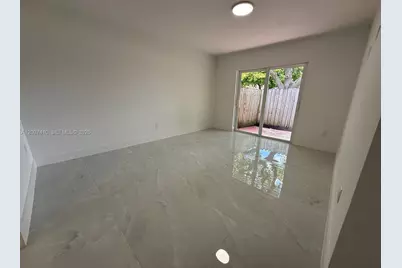 10058 SW 156th Ct, Miami, FL 33196 - Photo 10
