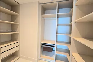 700 NE 24th St, Miami, FL 33137 - Photo 32