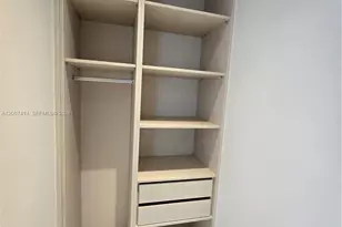 700 NE 24th St, Miami, FL 33137 - Photo 36