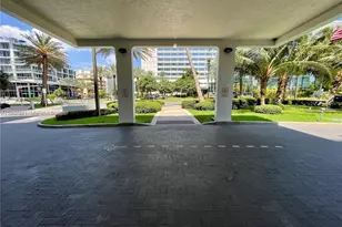2899 Collins Ave, Miami Beach, FL 33140 - Photo 20