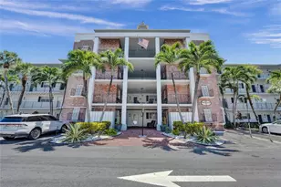 455 Paradise Isle Blvd, Hallandale Beach, FL 33009 - Photo 18