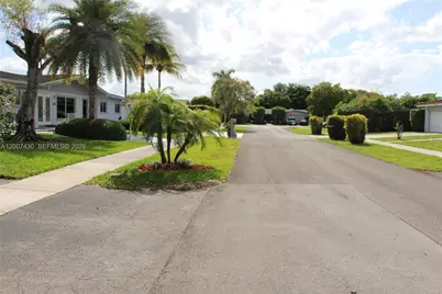 14544 SW 76th St, Miami, FL 33183 - Photo 40