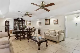 1110 22nd Ave NE, Naples, FL 34120 - Photo 4