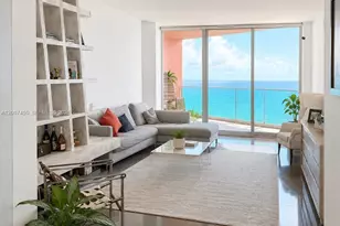 300 South Pointe Dr, Miami Beach, FL 33139 - Photo 6