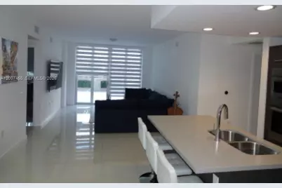 7825 NW 107th Ave #221, Doral, FL 33178 - Photo 4