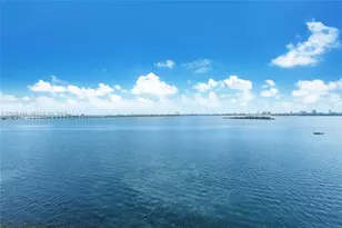725 NE 22nd St, Miami, FL 33137 - Photo 1