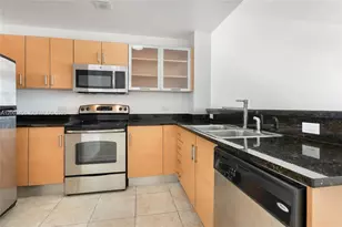 725 NE 22nd St, Miami, FL 33137 - Photo 16
