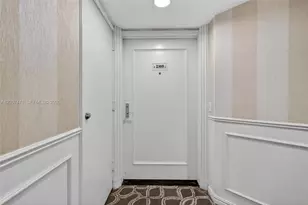 3000 Island Blvd, Aventura, FL 33160 - Photo 4