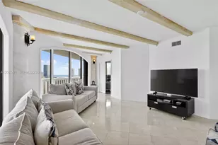 3000 Island Blvd, Aventura, FL 33160 - Photo 10
