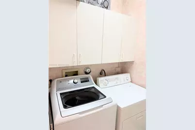 1510 W Lacosta Dr W, Pembroke Pines, FL 33027 - Photo 24