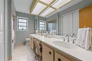 10651 SW 27th St, Davie, FL 33328 - Photo 34