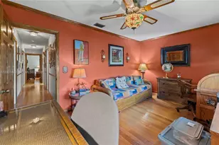 10651 SW 27th St, Davie, FL 33328 - Photo 28