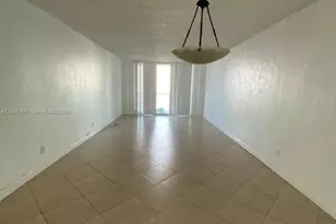 19380 Collins Ave, Sunny Isles Beach, FL 33160 - Photo 10
