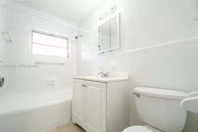 1812 NE 20th Ave #1, Fort Lauderdale, FL 33305 - Photo 14