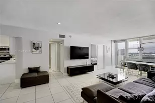 3725 S Ocean Dr, Hollywood, FL 33019 - Photo 4