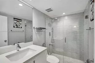 3725 S Ocean Dr, Hollywood, FL 33019 - Photo 16