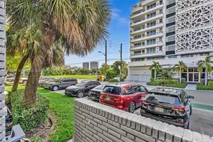 9200 E Bay Harbor Dr, Bay Harbor Islands, FL 33154 - Photo 32
