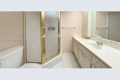900 SW 12th St #110, Fort Lauderdale, FL 33315 - Photo 4
