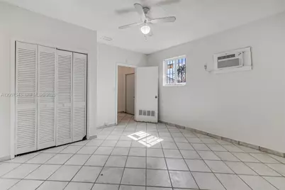 9610 SW 16th St, Miami, FL 33165 - Photo 20