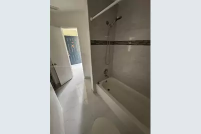 9863 Three Lakes Cir, Boca Raton, FL 33428 - Photo 22
