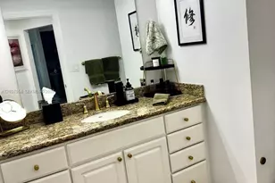 3001 NE 185th St, Aventura, FL 33180 - Photo 18