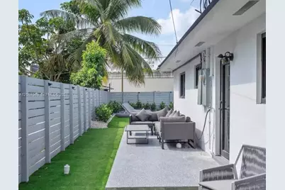 400 NW 40th St, Miami, FL 33127 - Photo 34