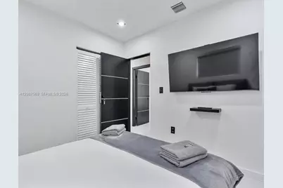 400 NW 40th St, Miami, FL 33127 - Photo 38