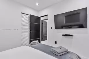400 NW 40th St, Miami, FL 33127 - Photo 38