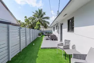 400 NW 40th St, Miami, FL 33127 - Photo 36