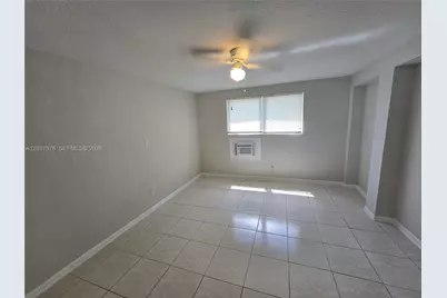 2348 NW 15th St, Fort Lauderdale, FL 33311 - Photo 18
