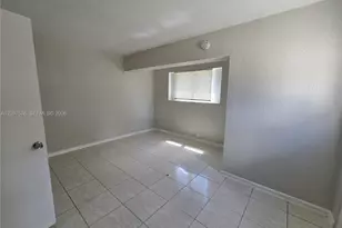2348 NW 15th St, Fort Lauderdale, FL 33311 - Photo 24